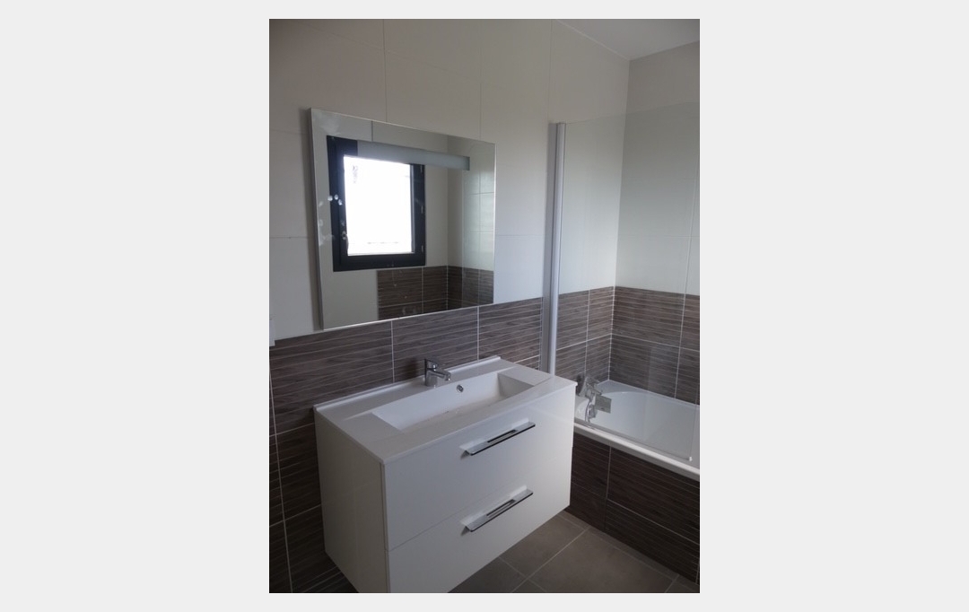 LES ORCHIDEES : Maison / Villa | SAINT-JEAN-DE-GONVILLE (01630) | 120 m2 | 2 550 € 