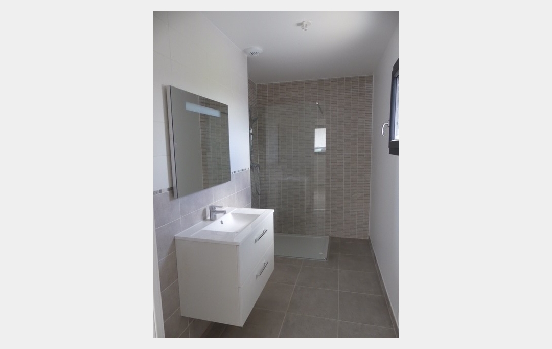 LES ORCHIDEES : Maison / Villa | SAINT-JEAN-DE-GONVILLE (01630) | 120 m2 | 2 550 € 