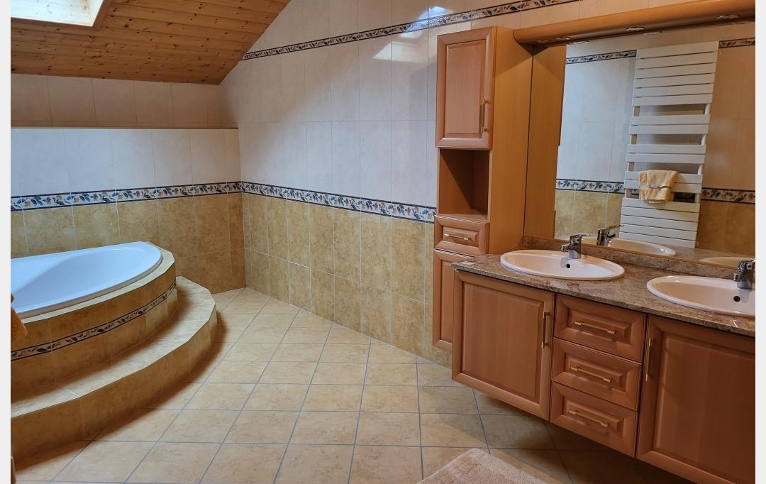 LES ORCHIDEES : House | THOIRY (01710) | 230 m2 | 720 000 € 