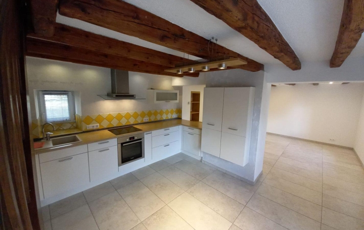 Maison de village THOIRY 80 m2 349 000 € Maison de village THOIRY 80 m2 349 000 €