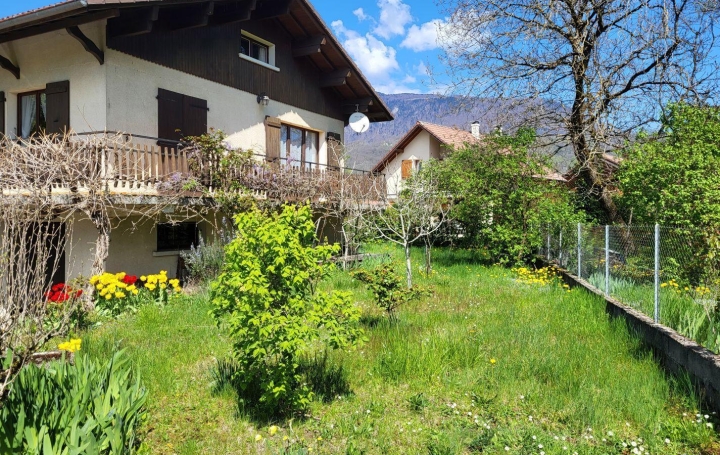 Maison ELOISE 79 m2 595 000 € Maison ELOISE 79 m2 595 000 €