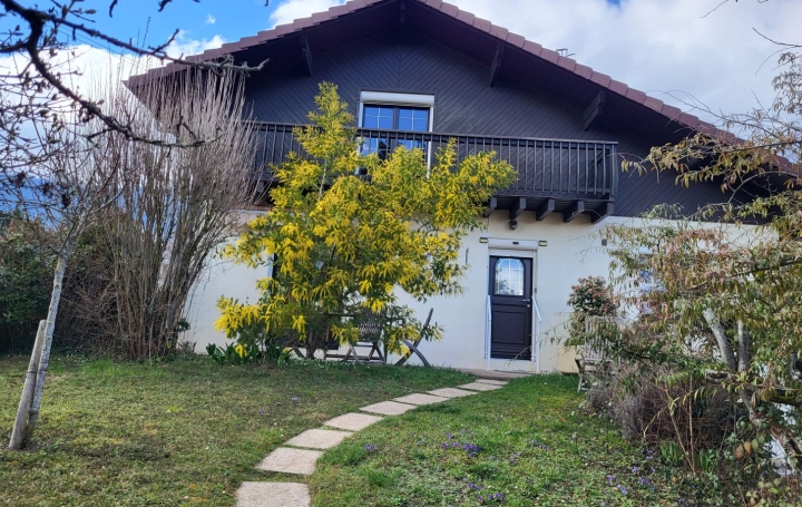 Maison THOIRY 111 m2 720 000 € Maison THOIRY 111 m2 720 000 €