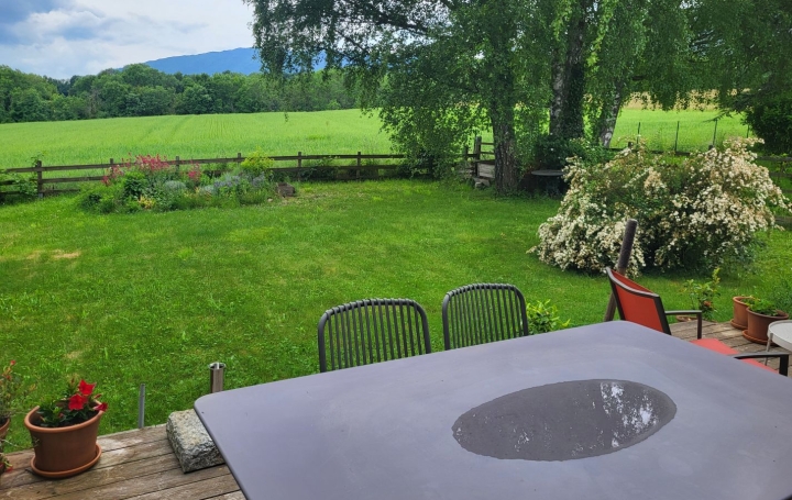 Maison SAINT-JEAN-DE-GONVILLE 111 m2 567 000 € Maison SAINT-JEAN-DE-GONVILLE 111 m2 567 000 €