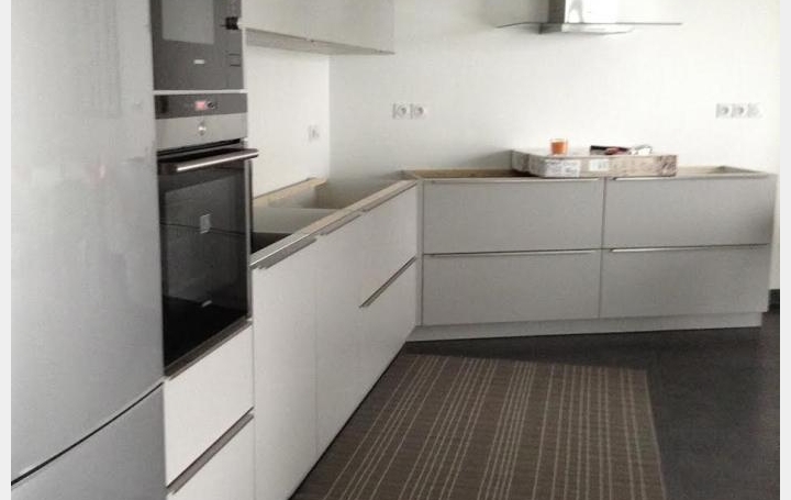 Appartement P4 SAINT-GENIS-POUILLY 86 m2 399 000 € Appartement P4 SAINT-GENIS-POUILLY 86 m2 399 000 €